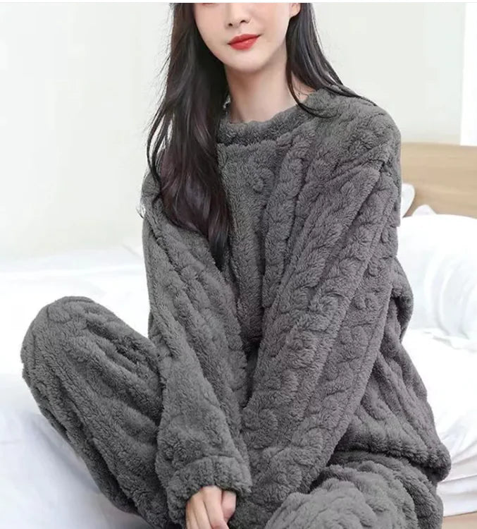Winter Pajamas Sets Homewear Solid Color Loose Thickened Coral Velvet Pullover Long Sleeves And Trousers Warm Pajamas Indoor Outdoor Casual Clothes